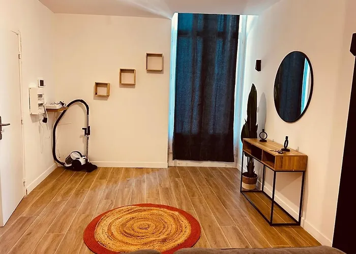 Au Pied De La Cathédrale Appartement *