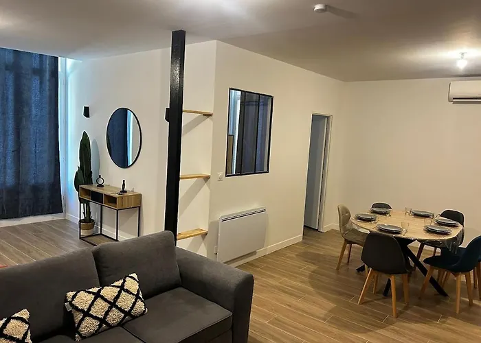 Appartement Au Pied De La Cathédrale